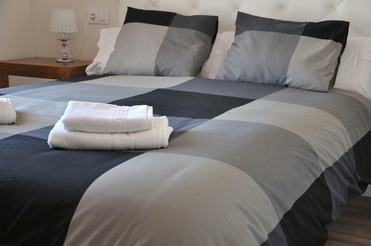 Apartamentos Sabora รอนดา ภายนอก รูปภาพ